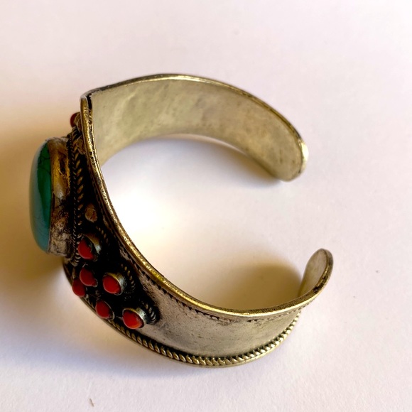 Beautiful cuff bracelet, unique turquoise, and red color stones wide - Picture 5 of 11